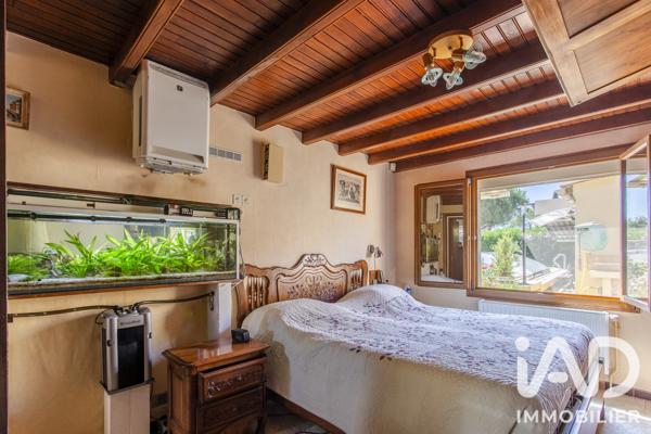 Maison à vendre 4 pièces 123 m² Arles