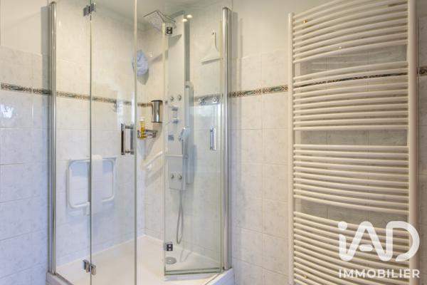 Maison à vendre 4 pièces 123 m² Arles