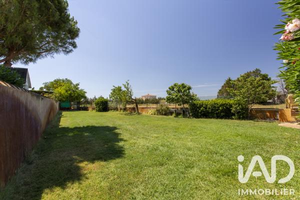 Maison à vendre 4 pièces 123 m² Arles