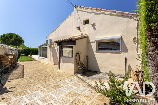 Maison à vendre 4 pièces 123 m² Arles