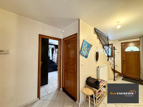 Coulommiers (77120) Maison 230m² (DPE:C).Terrain 1100m² à Lescherolles 77320