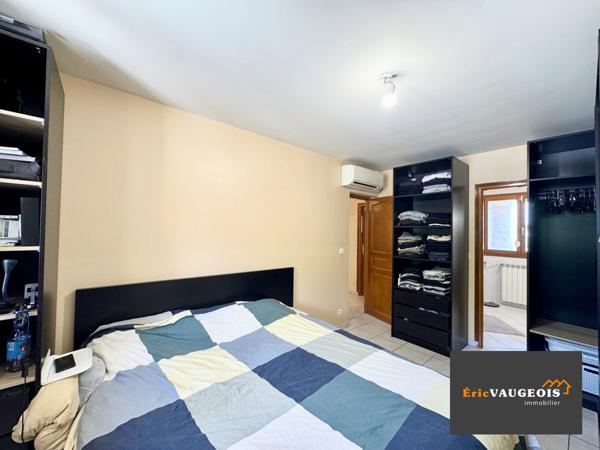 Coulommiers (77120) Maison 230m² (DPE:C).Terrain 1100m² à Lescherolles 77320