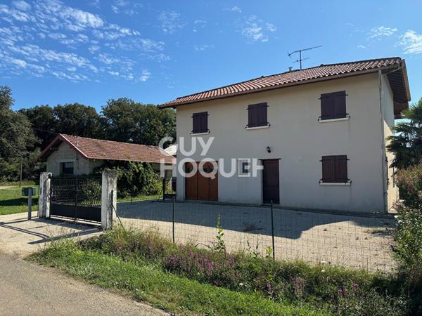 Maison Saint Amour 7 pièce(s) 118 m2 avec piscine