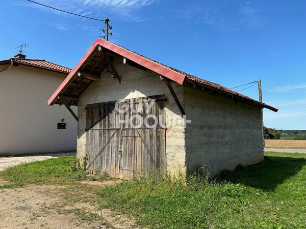 Maison Saint Amour 7 pièce(s) 118 m2 avec piscine