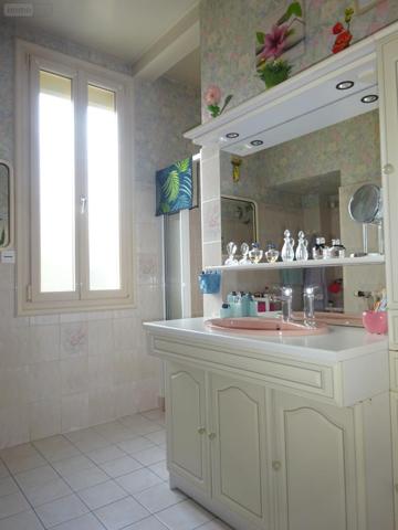 Pavillon à vendre à Nogent-le-Rotrou dans l'Eure-et-Loir (28400), ref : NOG 1022