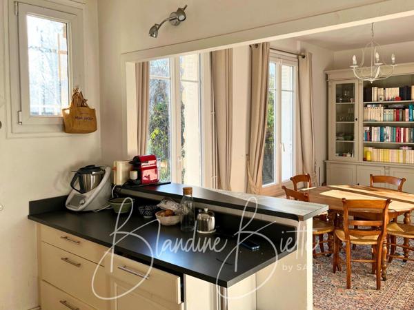 Maison ancienne à 5 mn du RER Vésinet Centre