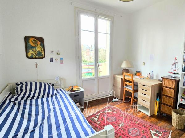 Maison ancienne à 5 mn du RER Vésinet Centre