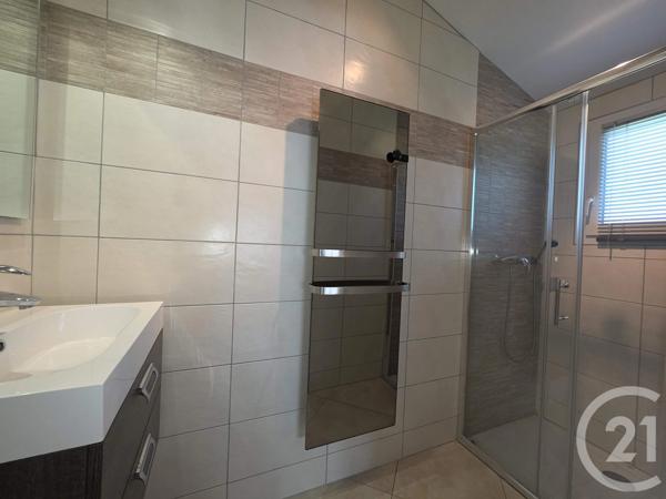 Maison à vendre  4 pièces - 135 m 2   MURET  - 31
