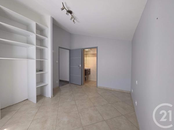 Maison à vendre  4 pièces - 135 m 2   MURET  - 31