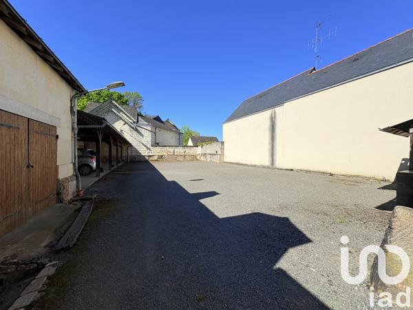 Immeuble à vendre 175 m² Longué-Jumelles