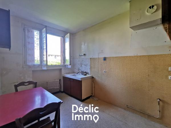 Vente maison individuelle Niort, 173m² 7 pièces 185 000€ Deux-sèvres