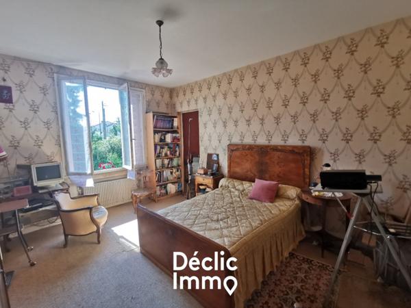 Vente maison individuelle Niort, 173m² 7 pièces 185 000€ Deux-sèvres
