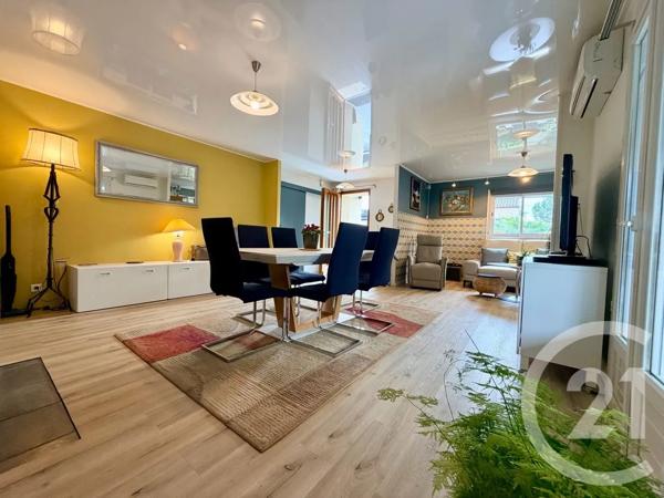 Maison à vendre  6 pièces - 155 m 2   LUNEL  - 34