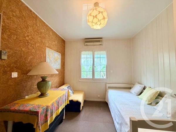 Maison à vendre  6 pièces - 155 m 2   LUNEL  - 34