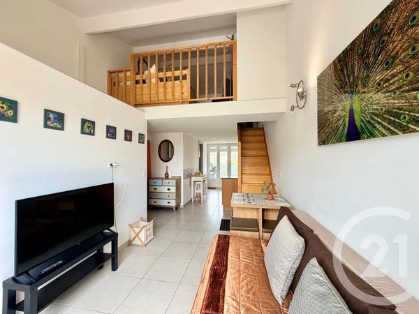 Maison à vendre  6 pièces - 155 m 2   LUNEL  - 34