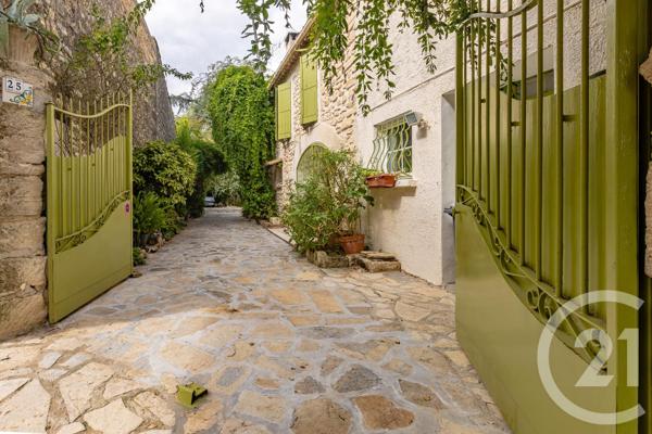Maison à vendre  6 pièces - 155 m 2   LUNEL  - 34