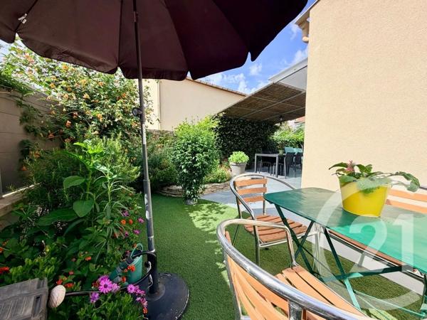 Maison à vendre  6 pièces - 155 m 2   LUNEL  - 34