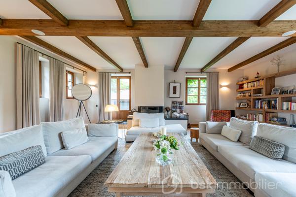 Maison de maitre de 373 m²