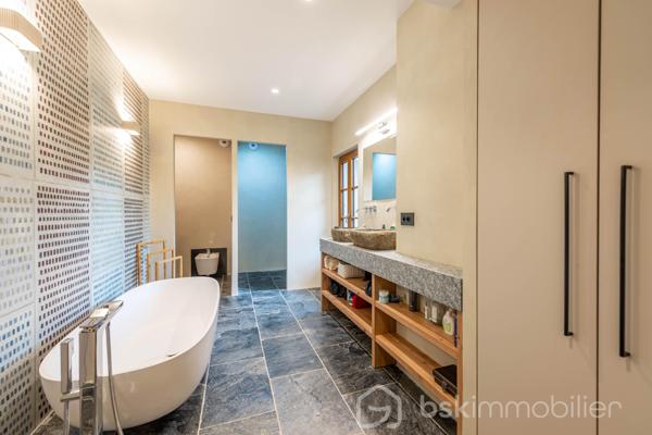 Maison de maitre de 373 m²