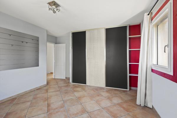 Les baumettes (13009) Villa T5 - 155 m² - Terrain 680 m² avec piscine - La Panouse (Marseille 9e)