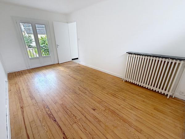 Maison Puy L Eveque 2 pièce(s) 48 m2