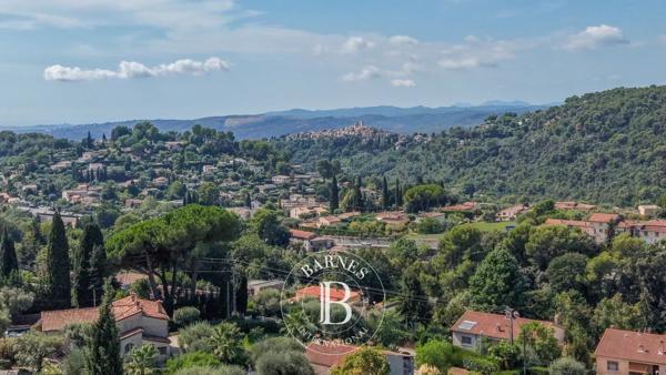 Vence, Villa  225 m² à vendre