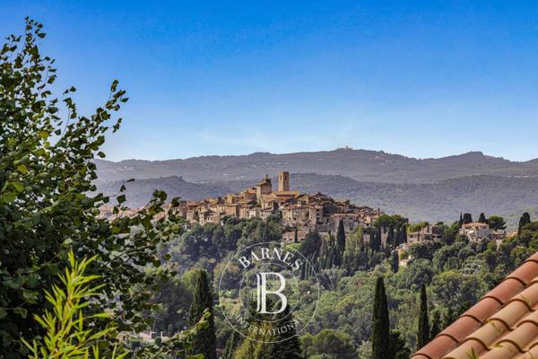 Vence, Villa  225 m² à vendre