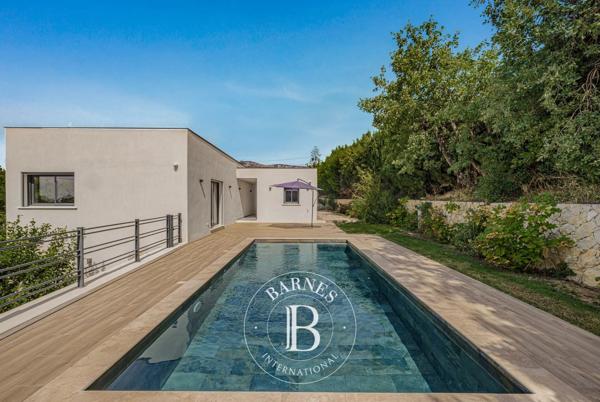 Vence, Villa  225 m² à vendre