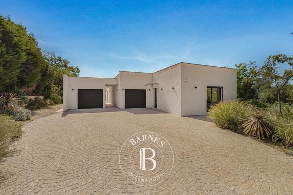 Vence, Villa  225 m² à vendre