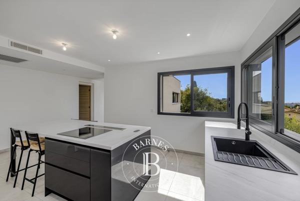 Vence, Villa  225 m² à vendre