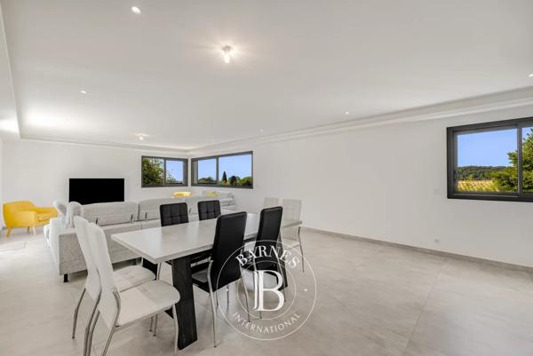Vence, Villa  225 m² à vendre