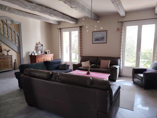 Maison entièrement rénovée avec appartement indépendant