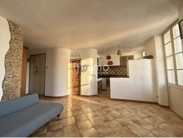 Marseille 6ème / Appartement / Balcon