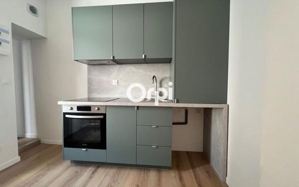 Appartement à louer    1 pièce • 32,02 m2 Lille