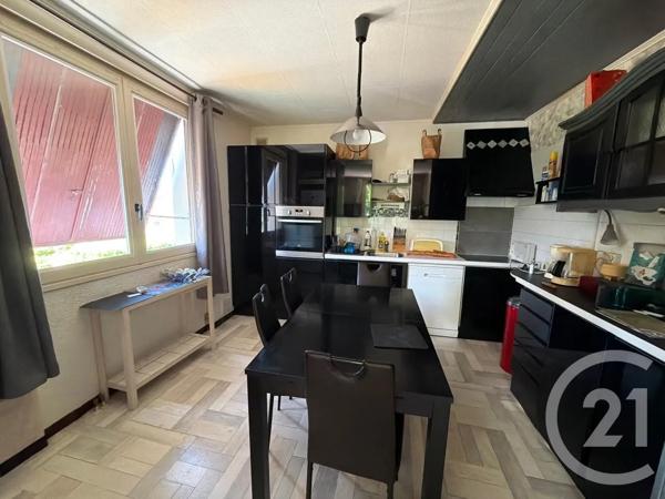 Maison à vendre  4 pièces - 61,18 m 2   SATILLIEU  - 07
