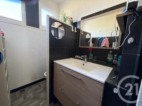 Maison à vendre  4 pièces - 61,18 m 2   SATILLIEU  - 07