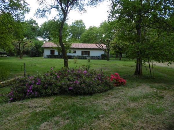 Maison à vendre Biganos - 6 pièces, 132m² avec 3 chambre(s) à 799 000€ - AJP Immobilier Audenge