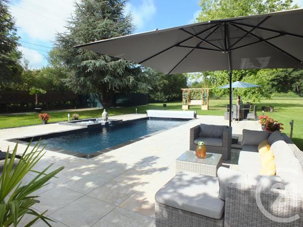 Maison à vendre  6 pièces - 196,53 m2 LANNEMEZAN - 65