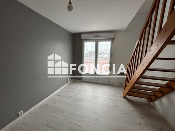 Location Appartement 2 pièces 29.7 m² - 36-38 BOULEVARD DES BELGES La Roche Sur Yon 85000