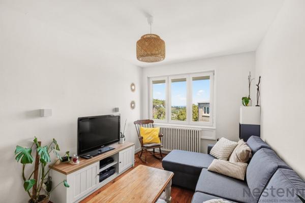 VENTE - SAINT-BRIEUC QUARTIER SAINT-MICHEL APPARTEMENT 3 CHAMBRES DERNIER ETAGE