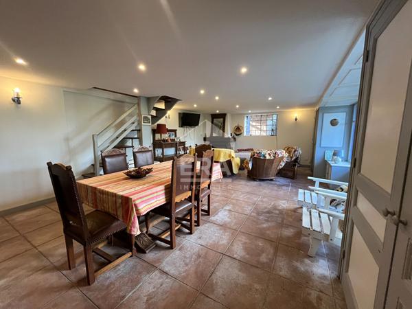 Maison Villieu Loyes Mollon 5 pièce(s) 171 m2