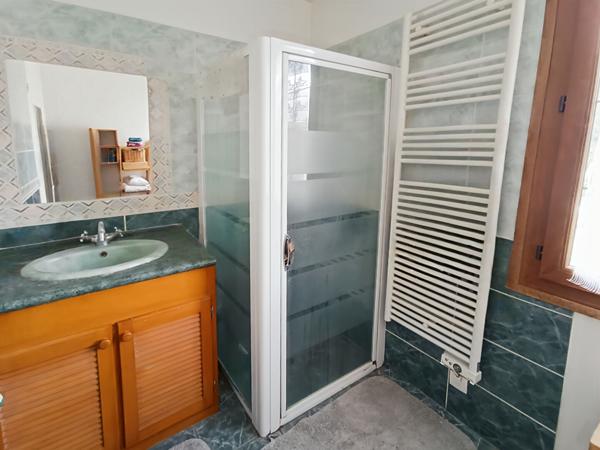 Maison sur sous-sol total à ETRECHY