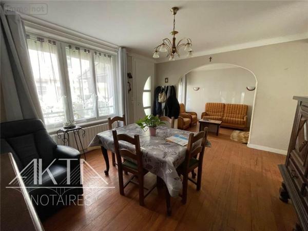 Maison à vendre à Pont-de-Buis-lès-Quimerch dans le Finistère (29590), ref : 29036-206