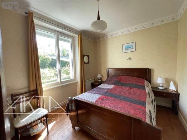Maison à vendre à Pont-de-Buis-lès-Quimerch dans le Finistère (29590), ref : 29036-206