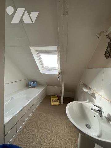 QUARTIER SAINT-MARC - BEL APPARTEMENT T5 DUPLEX -