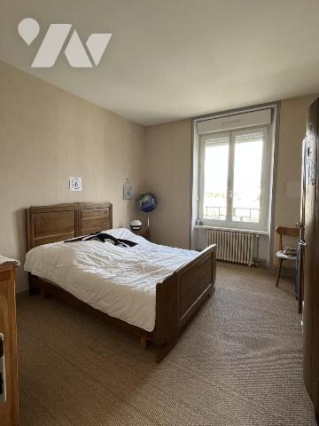 QUARTIER SAINT-MARC - BEL APPARTEMENT T5 DUPLEX -