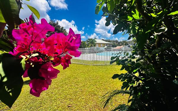 Appartement à vendre    2 pièces • 41,55 m2 Les Trois-Îlets