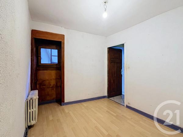 Appartement F5 à vendre  5 pièces - 88,10 m 2   VIENNE  - 38