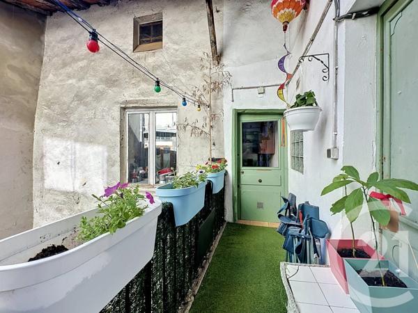Appartement F5 à vendre  5 pièces - 88,10 m 2   VIENNE  - 38
