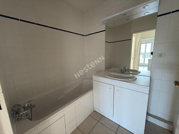 Appartement Villeurbanne REPUBLIQUE / T2 - Balcon à vivre - Garage en SUS
